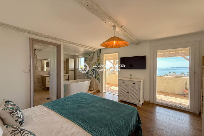 Maison - 298 m² - 7 pièces