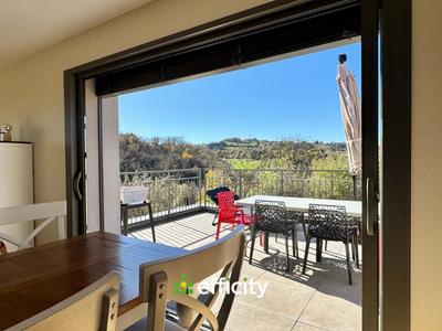 Maison - 143 m² - 5 pièces