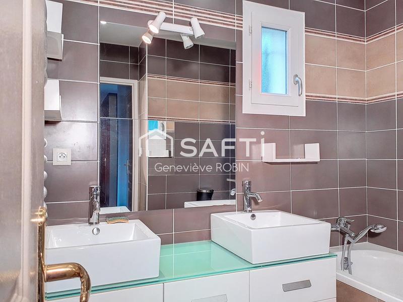 Maison - 109 m² - 6 pièces