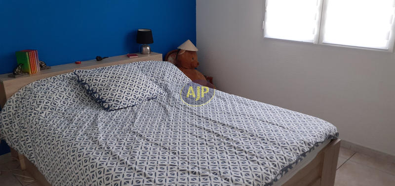 Maison - 200 m² - 6 pièces