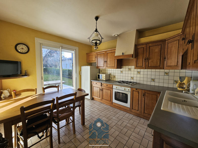 Maison - 98 m² - 6 pièces