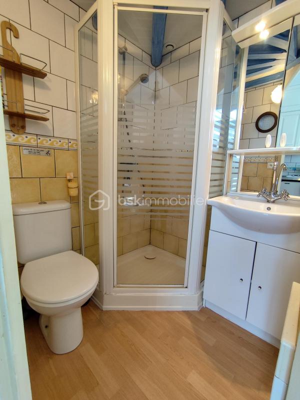 Studio - 12 m² - 1 pièce