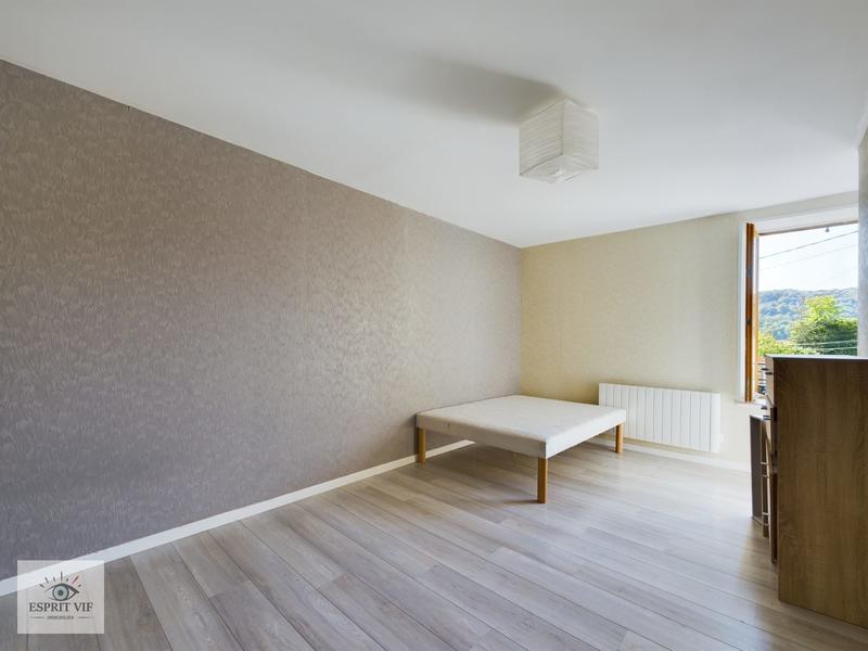 Maison - 137 m² - 4 pièces