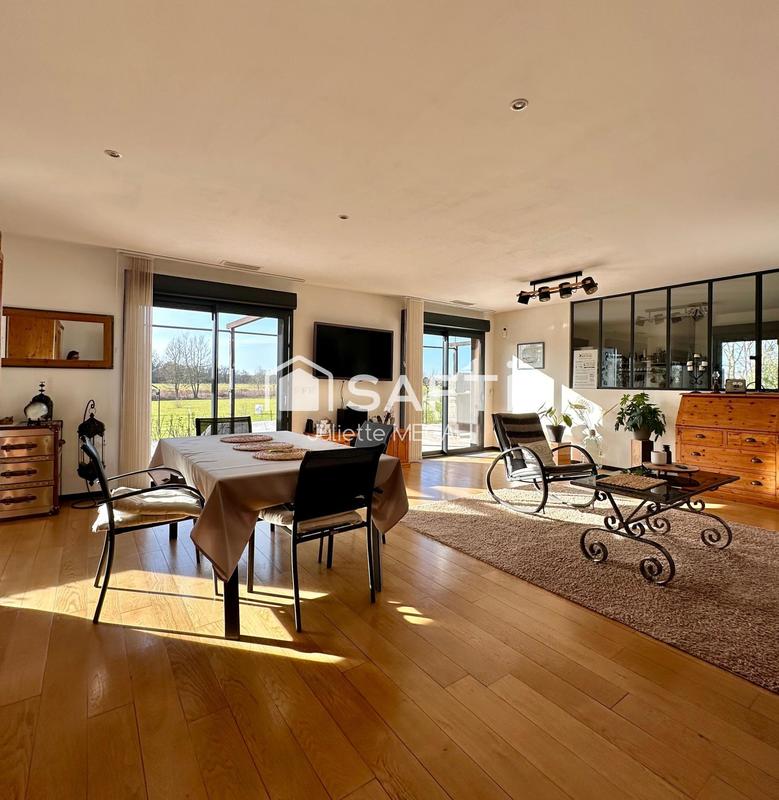 Maison - 140 m² - 4 pièces