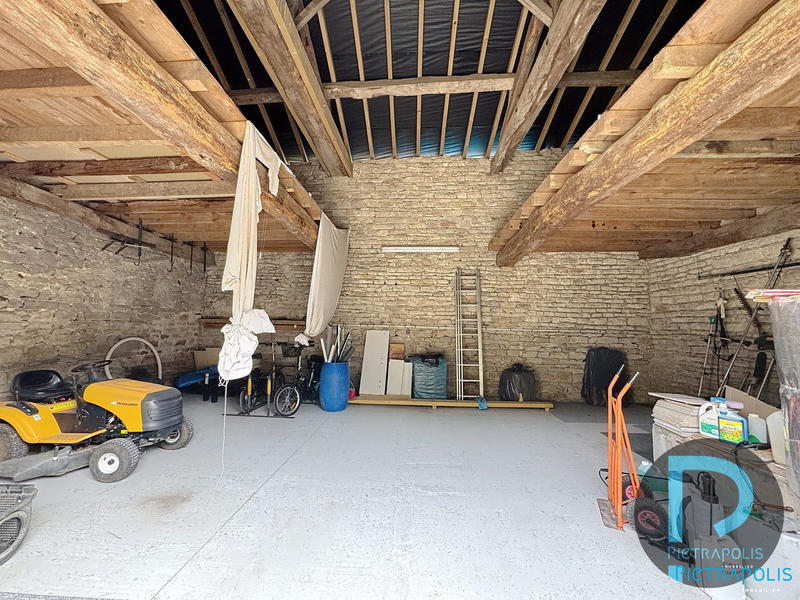 Maison ancienne - 193 m² - 6 pièces