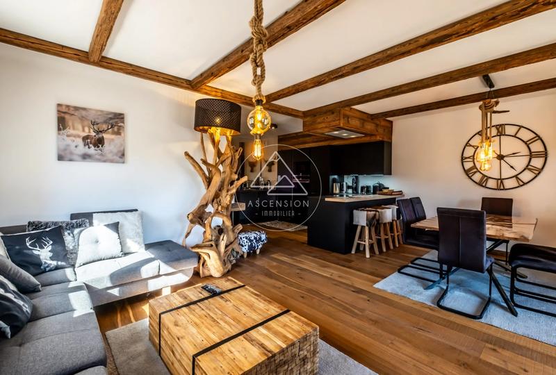 Appartement - 90 m² - 3 pièces