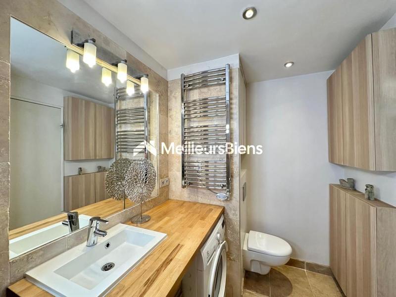 Appartement ancien - 62 m² - 4 pièces