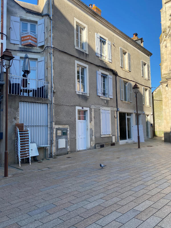 Appartement - 64 m² - 3 pièces