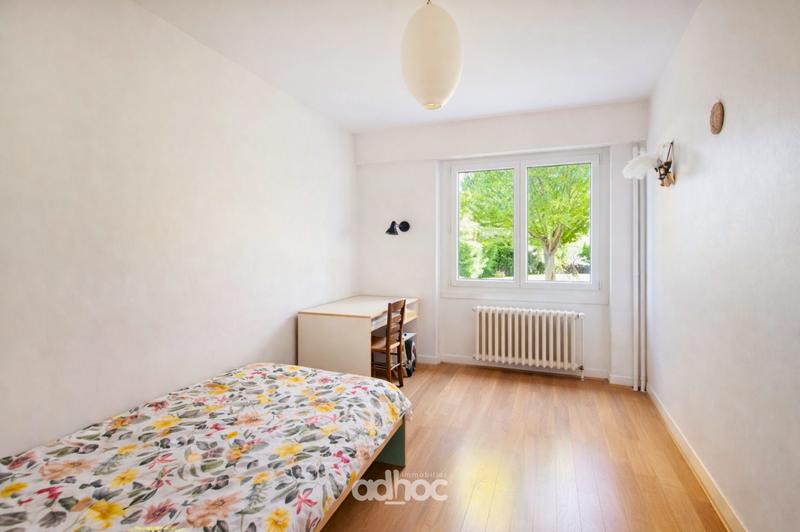 Villa - 182 m² - 8 pièces