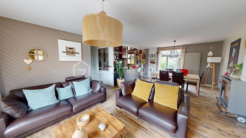 Maison - 145 m² - 6 pièces