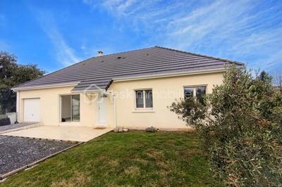 Maison - 98 m² - 5 pièces