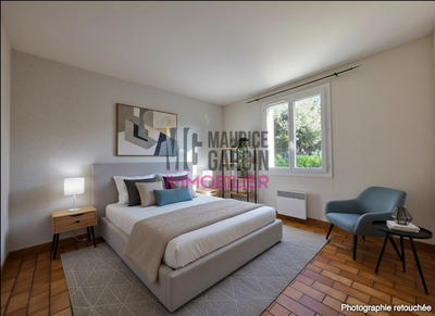 Maison - 93 m² - 4 pièces