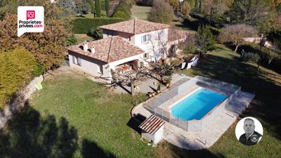 Villa - 188 m² - 6 pièces