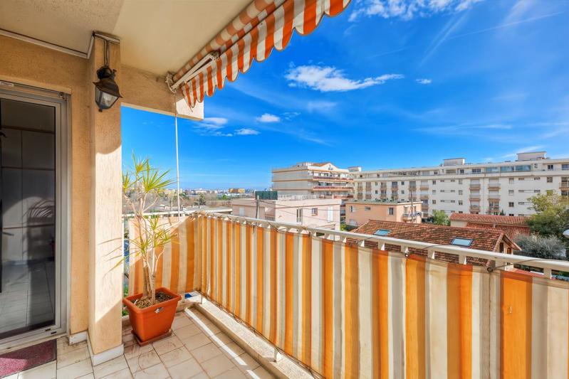 Appartement - 108 m² - 4 pièces