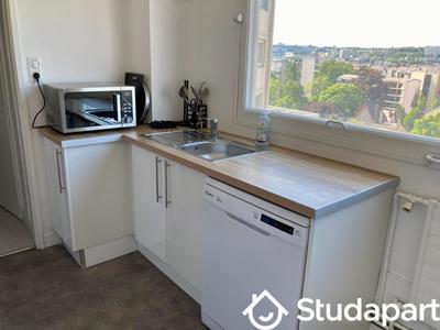 Chambre - 14 m² - 1 pièce