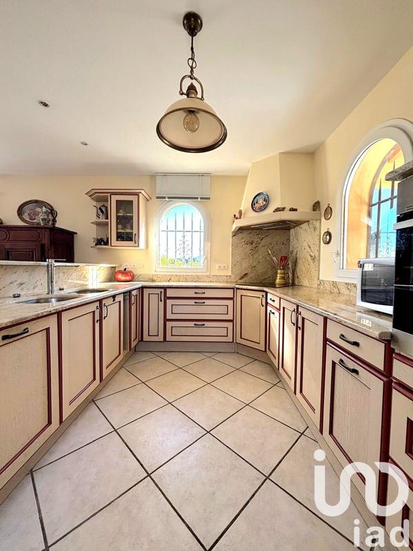 Maison - 172 m² - 5 pièces