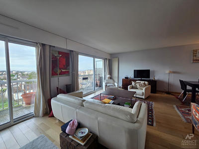 Appartement - 83 m² - 3 pièces