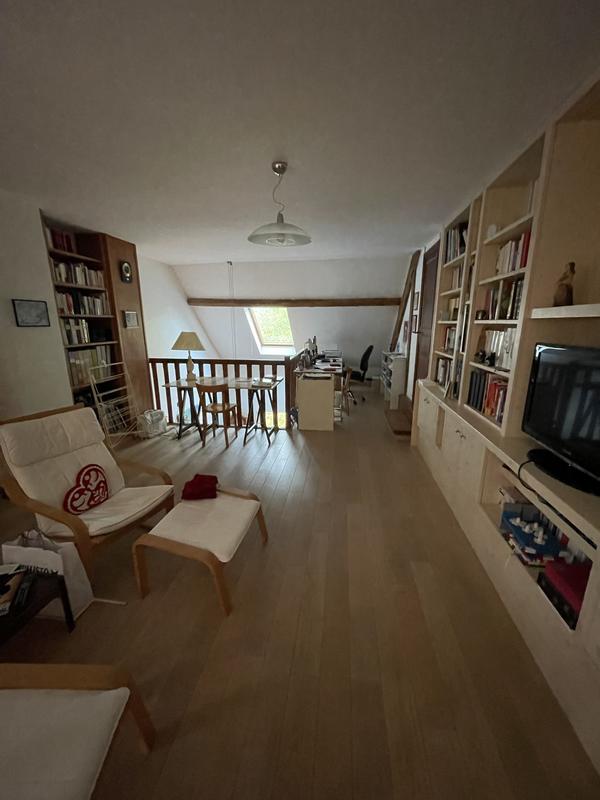 Maison - 189 m² - 10 pièces