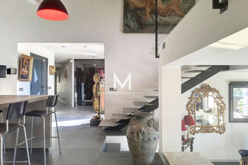 Maison - 154 m² - 4 pièces