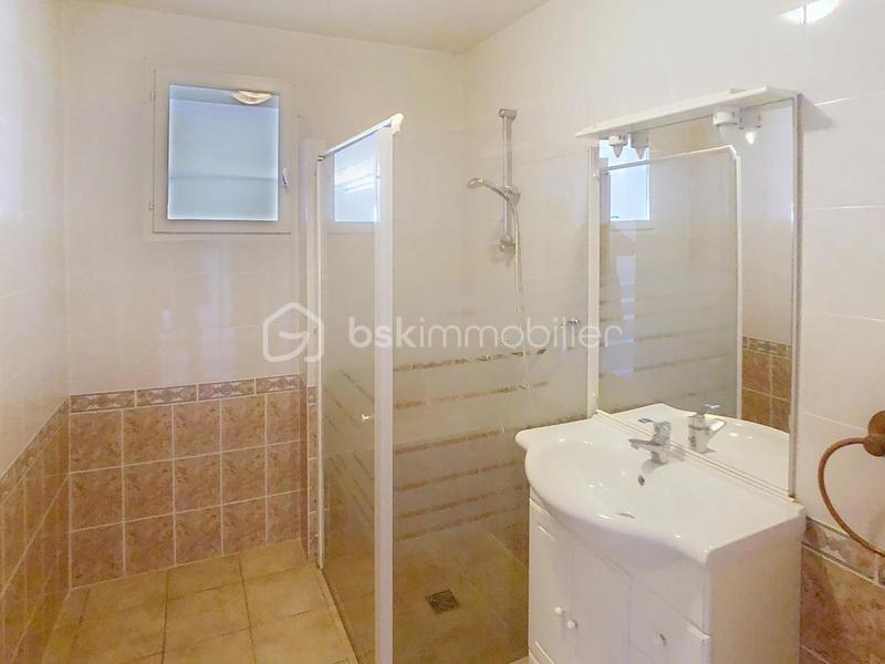 Maison - 83 m² - 3 pièces