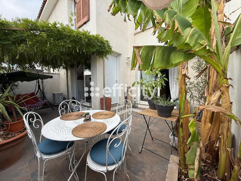 Maison - 96 m² - 5 pièces