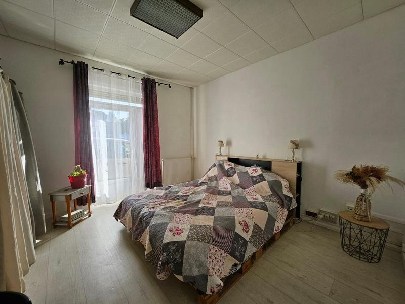 Maison de ville - 110 m² - 8 pièces