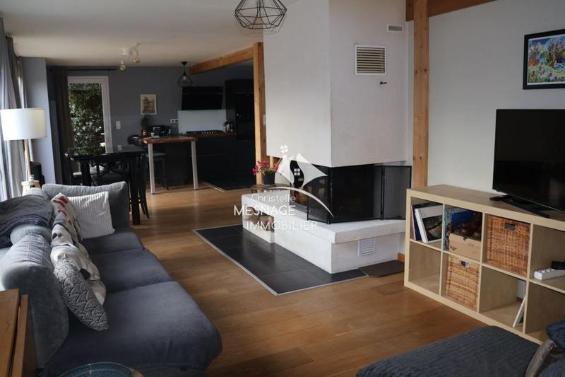 Maison - 162 m² - 6 pièces