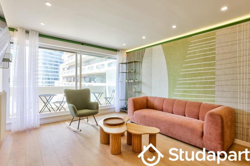 Chambre - 10 m² - 1 pièce