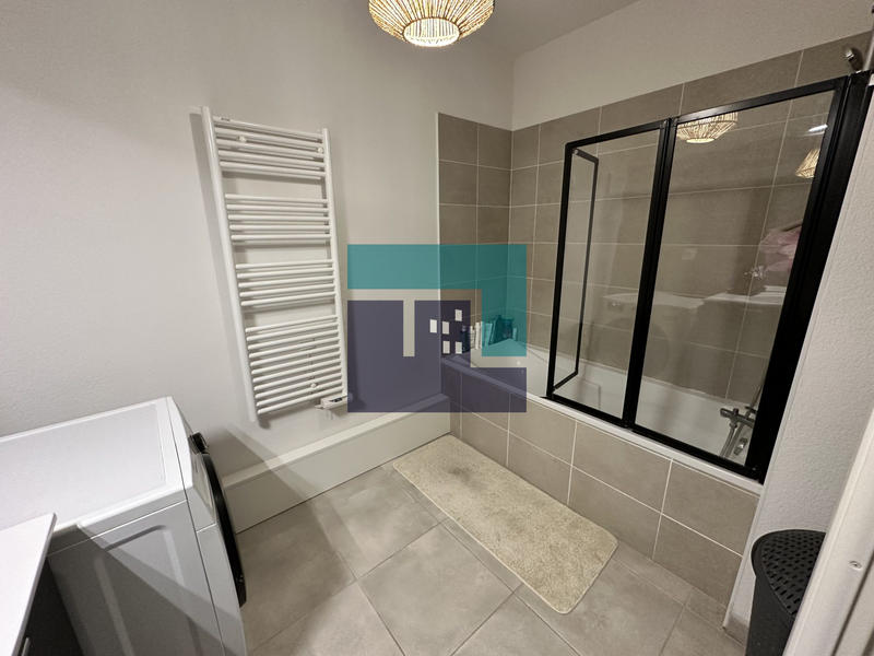 Appartement - 60 m² - 3 pièces