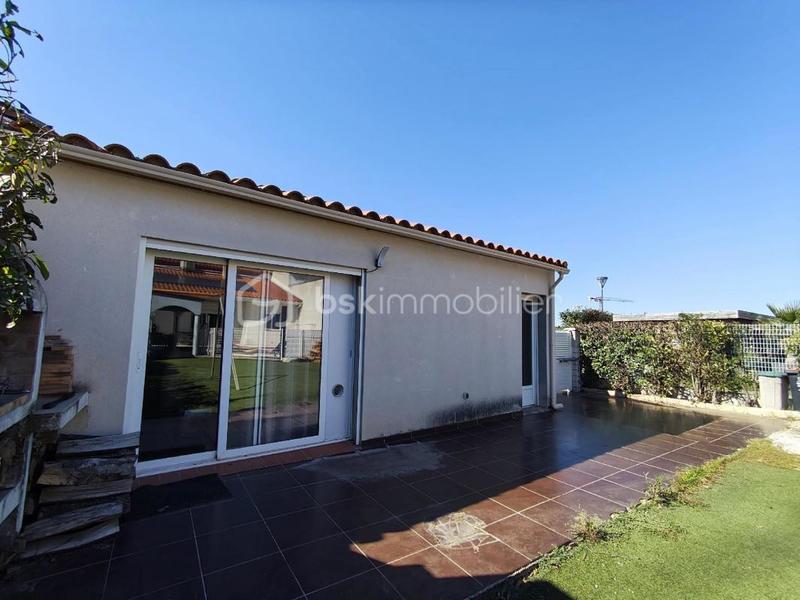 Maison traditionnelle - 163 m² - 5 pièces