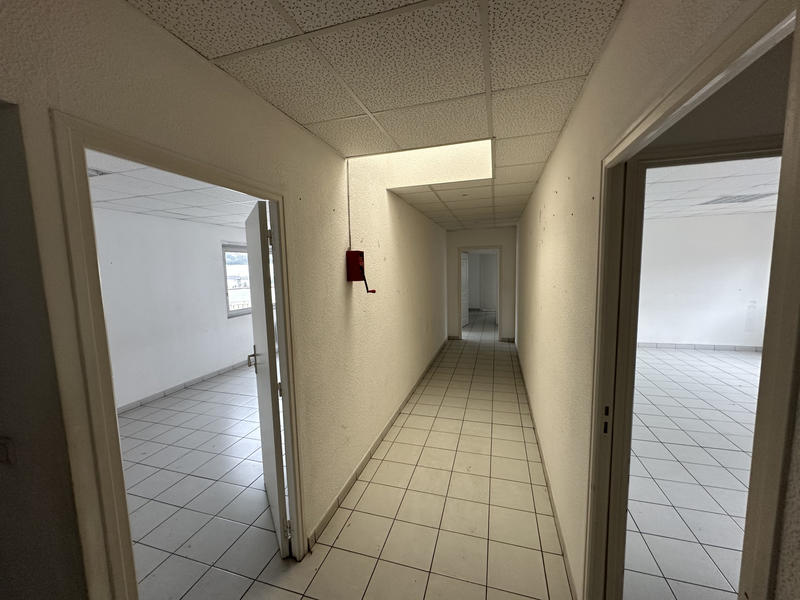 Bureau - 200 m²