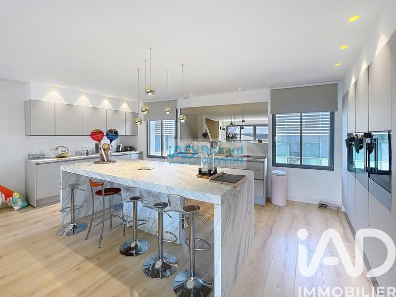 Maison de maîtres - 145 m² - 6 pièces