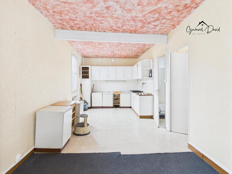 Local commercial - 155 m² - 5 pièces