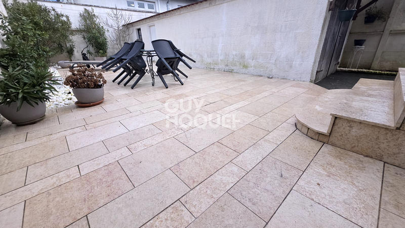 Maison - 110 m² - 4 pièces