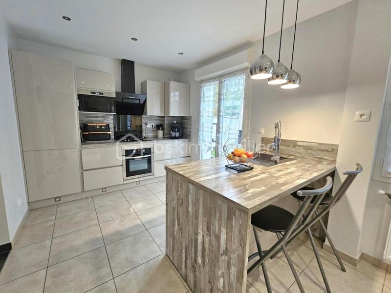 Pavillon - 100 m² - 6 pièces