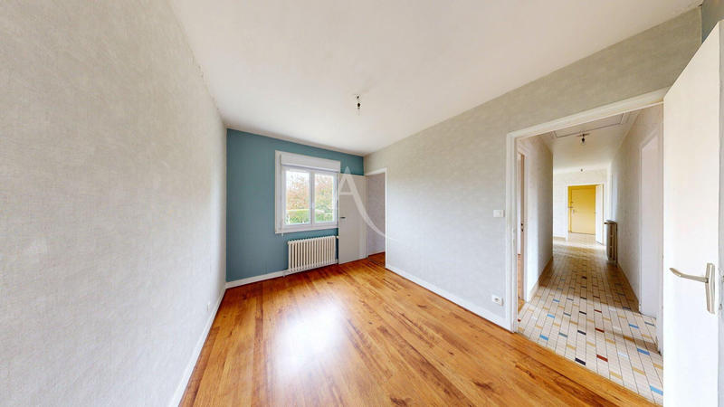 Maison - 89 m² - 5 pièces