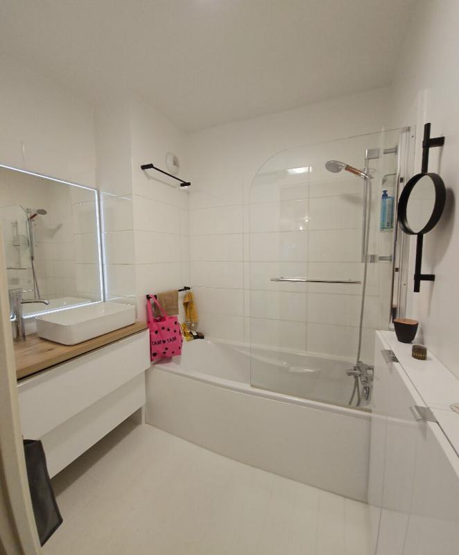 Appartement - 82 m² - 4 pièces