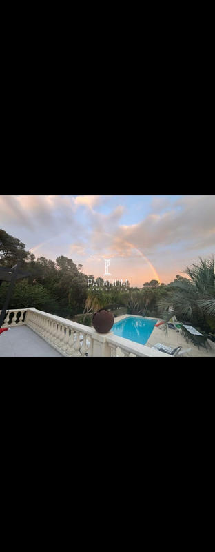 Villa - 160 m² - 6 pièces