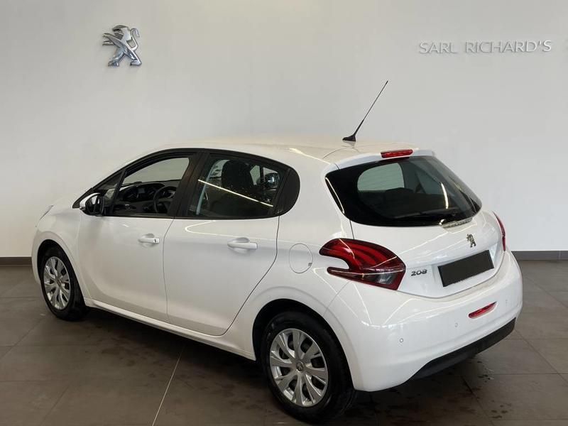 Peugeot 208 1.6 BlueHDi 75 Active