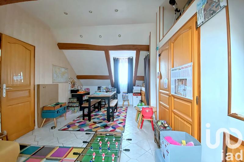 Maison - 200 m² - 6 pièces