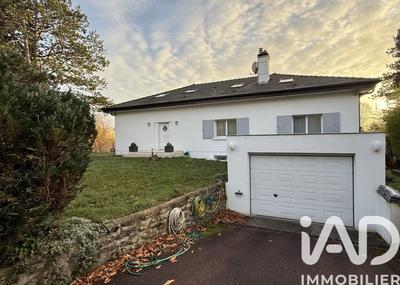 Maison - 183 m² - 7 pièces