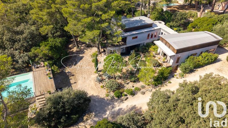 Maison de maîtres - 225 m² - 7 pièces