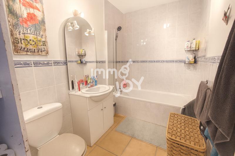 Maison - 75 m² - 3 pièces