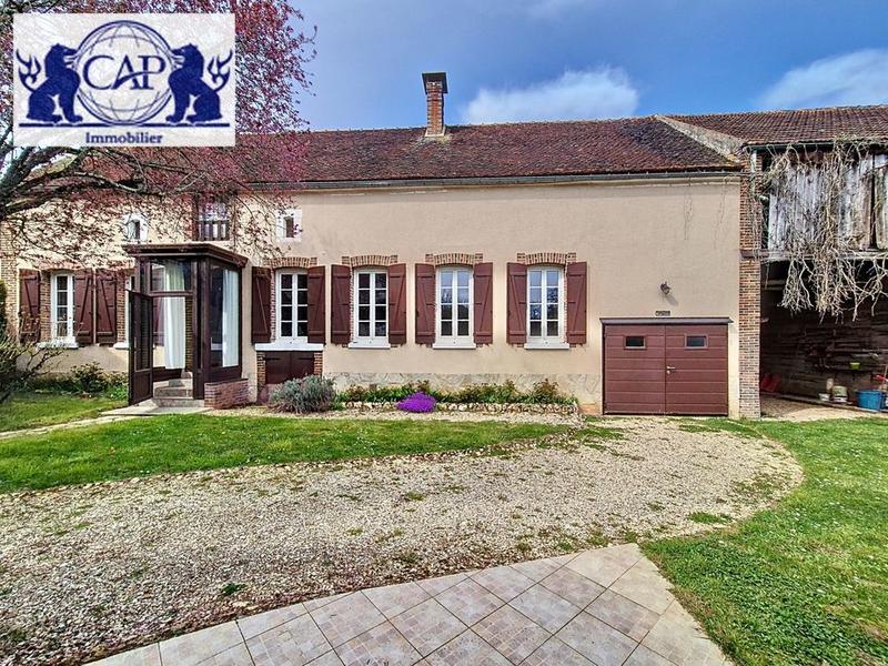 Maison traditionnelle - 115 m² - 5 pièces