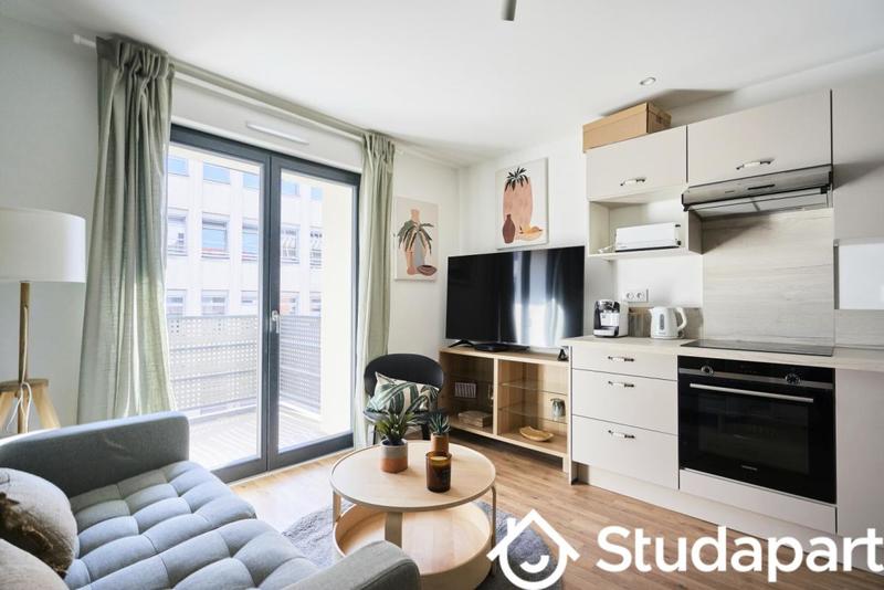 Chambre - 13 m² - 1 pièce