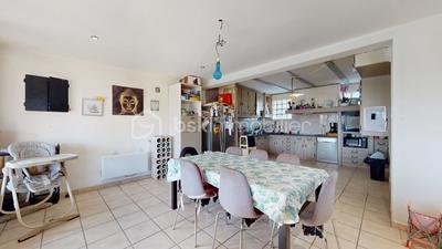 Maison - 150 m² - 6 pièces