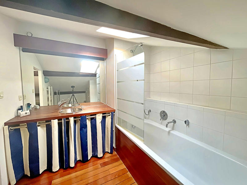 Appartement - 113 m² - 5 pièces