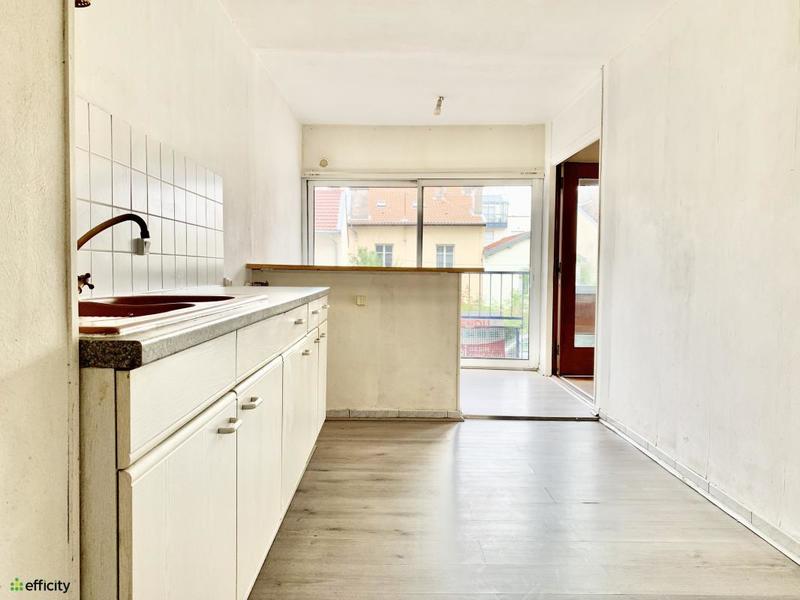 Appartement - 92 m² - 4 pièces