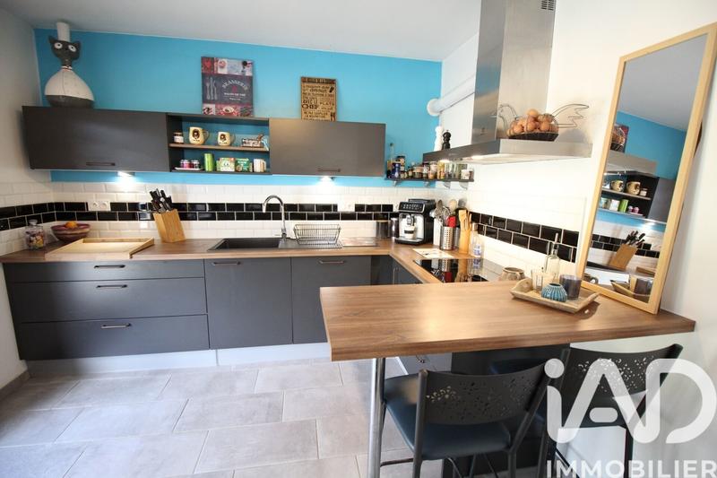 Maison - 95 m² - 5 pièces