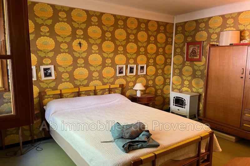 Maison - 102 m² - 4 pièces